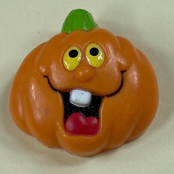 Halloween Holiday Jack-0-Lantern Pumpkin Pin Brooch Russ Silly Smile Grin - Picture 2 of 12